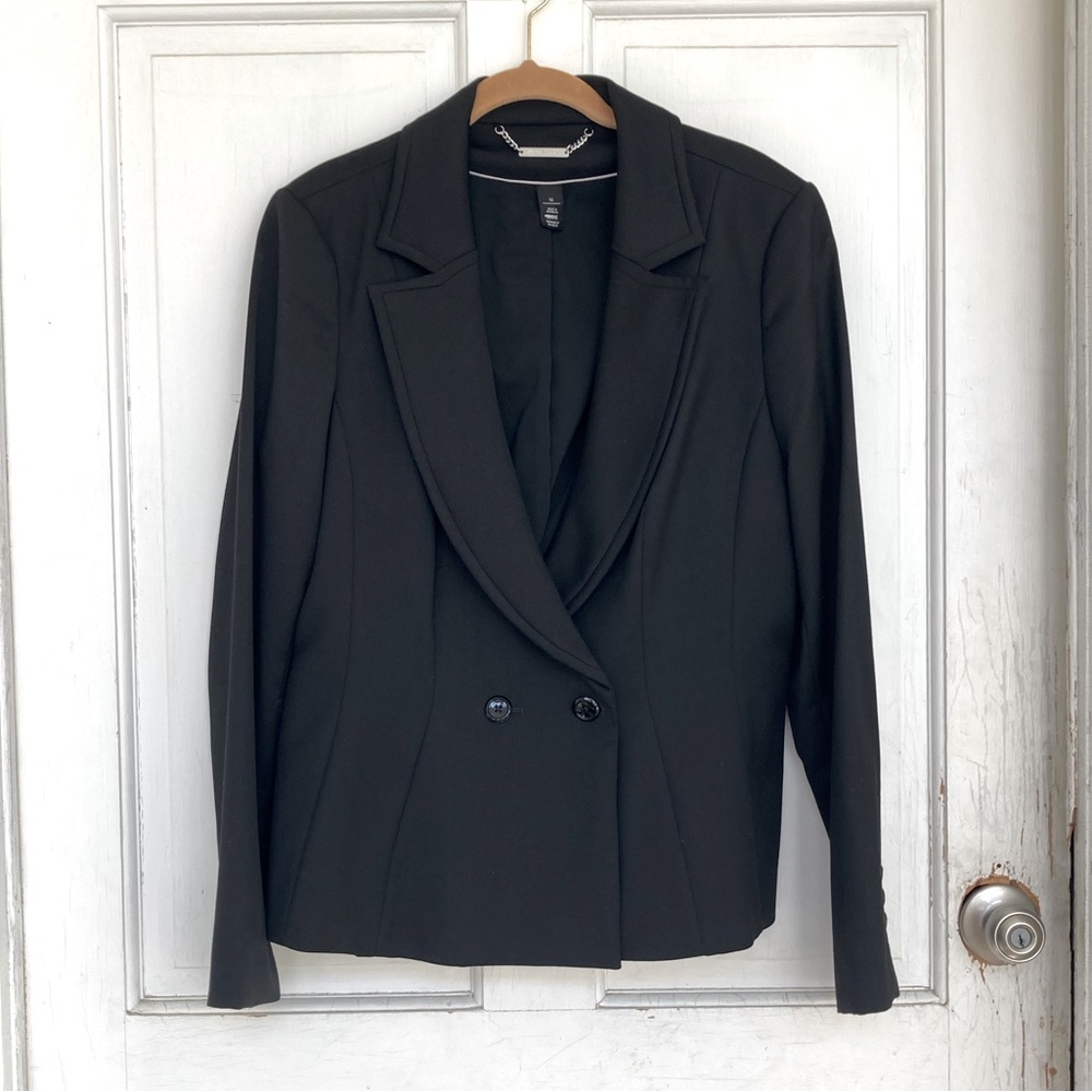 White House Black Marker Blazer